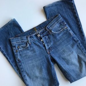🌿7 for All Mankind, Boy Cut, mid-rise Jeans.